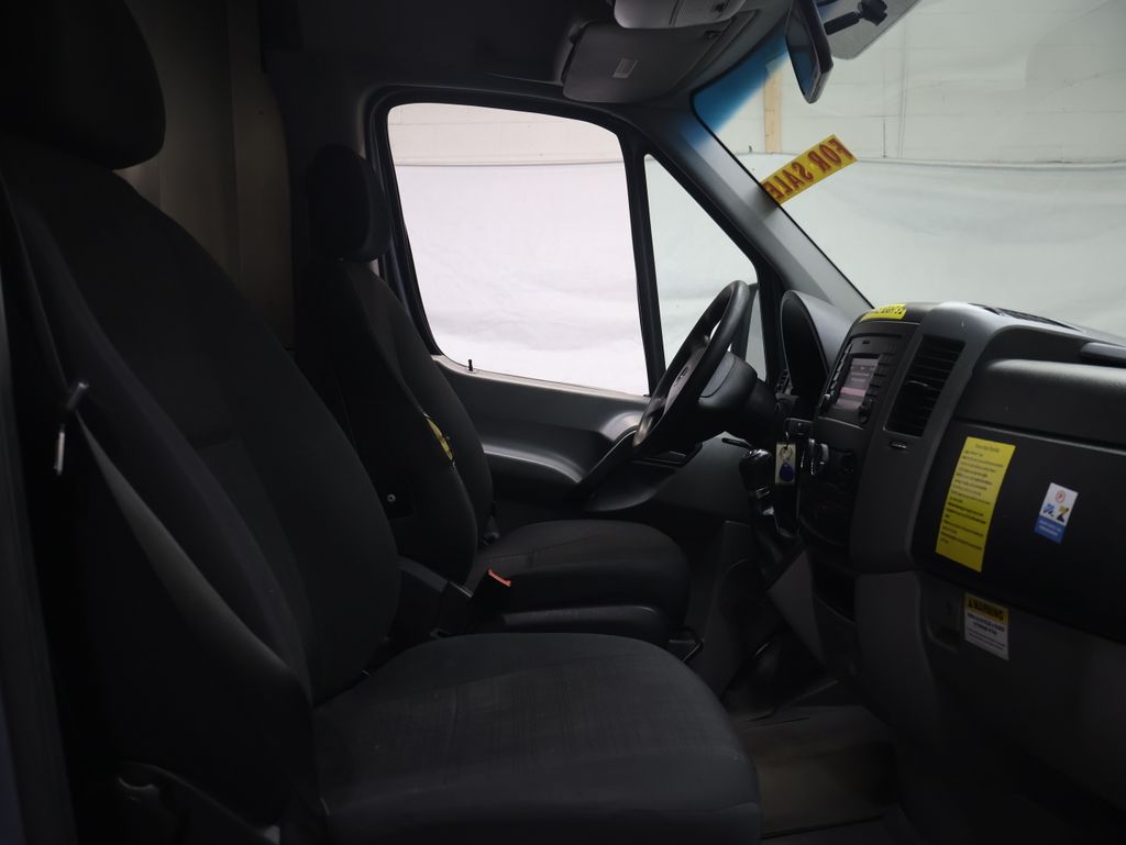 2018 Mercedes-Benz Sprinter Cargo Van Base - Photo 9