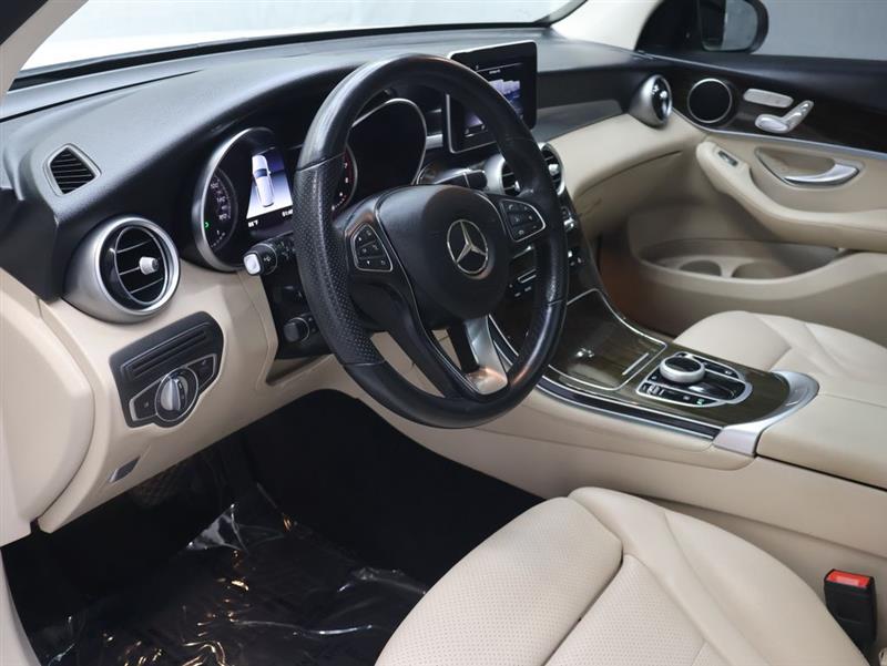2019 MERCEDES-BENZ GLC GLC 300