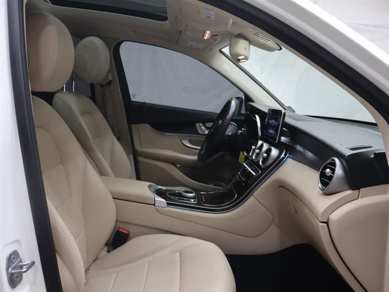 2019 MERCEDES-BENZ GLC GLC 300