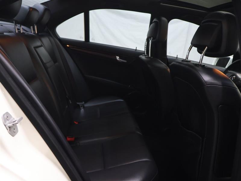 2010 MERCEDES-BENZ C-CLASS C 300