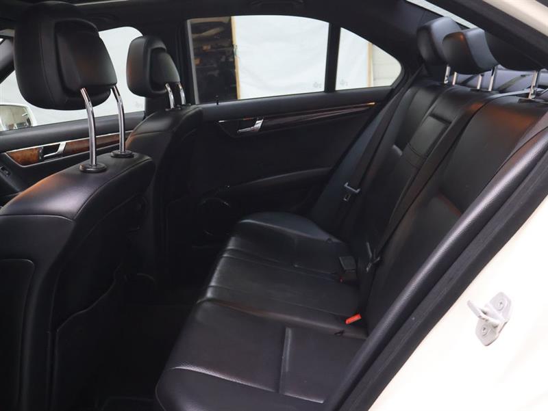 2010 MERCEDES-BENZ C-CLASS C 300