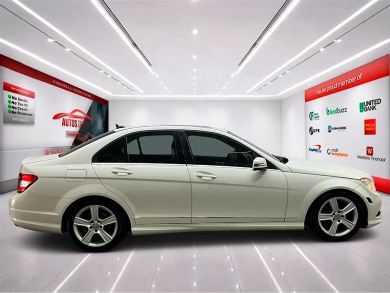 2010 MERCEDES-BENZ C-CLASS C 300