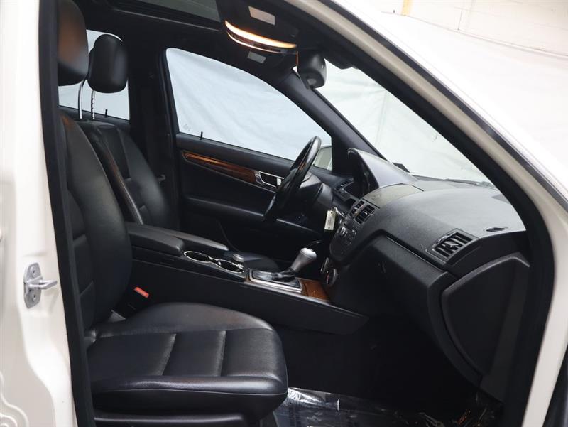 2010 MERCEDES-BENZ C-CLASS C 300