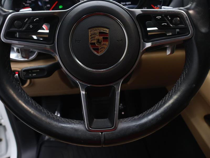 2018 PORSCHE CAYENNE 