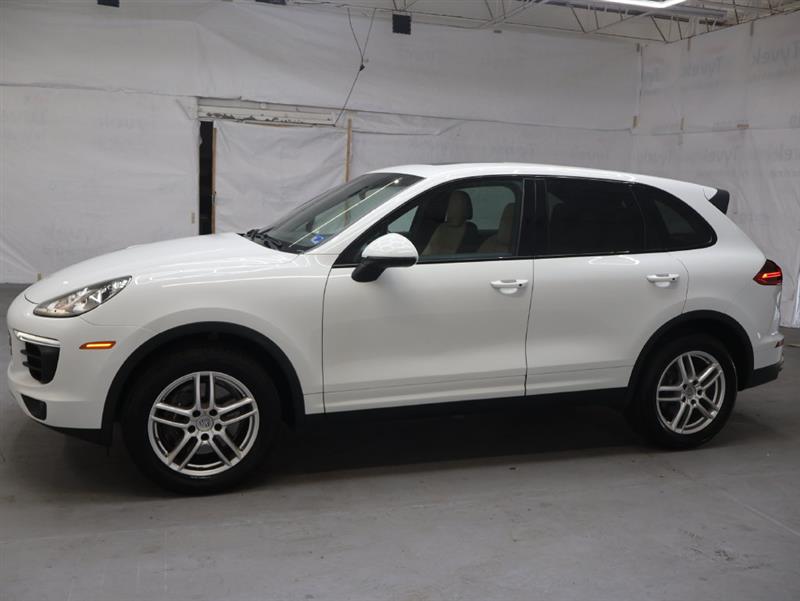 2018 PORSCHE CAYENNE 