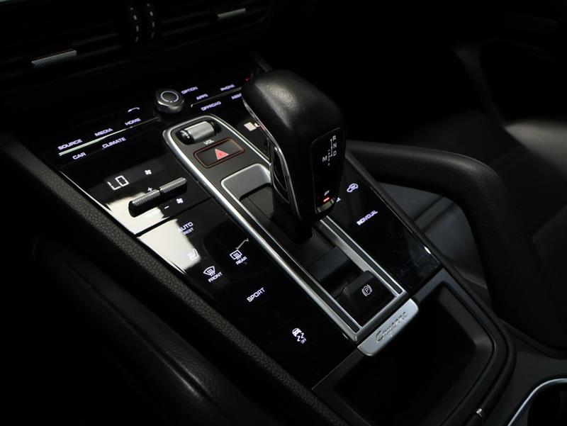 2023 PORSCHE CAYENNE 