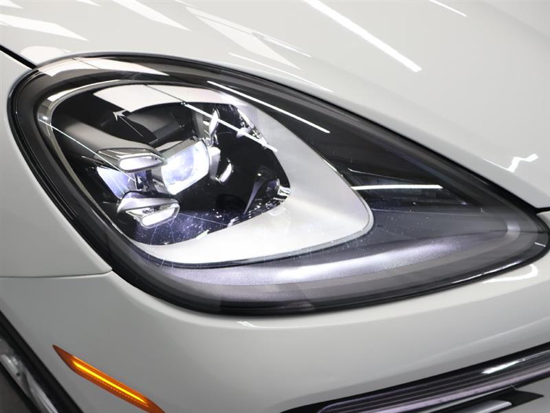 2023 PORSCHE CAYENNE 