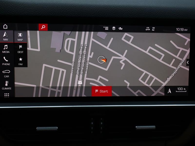 2020 PORSCHE CAYENNE 