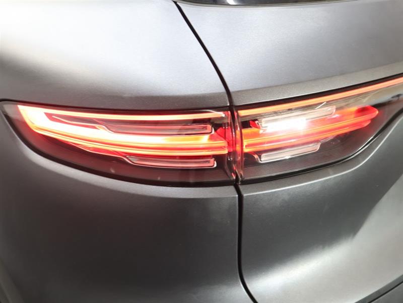 2020 PORSCHE CAYENNE 