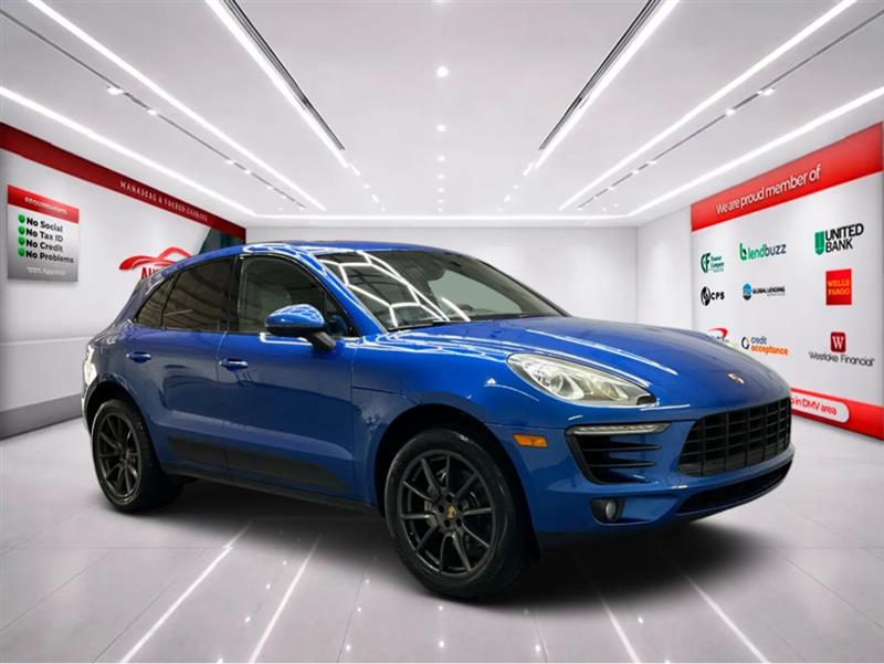 2016 PORSCHE MACAN S