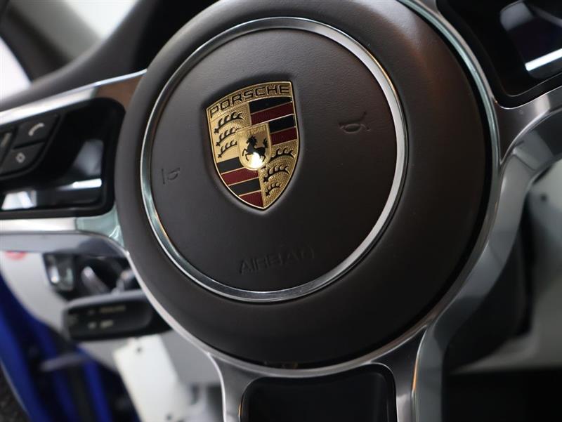 2016 PORSCHE MACAN S