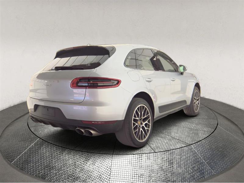 2018 PORSCHE MACAN S