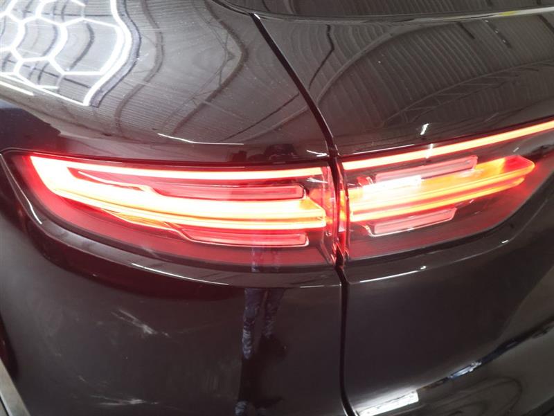 2021 PORSCHE CAYENNE S