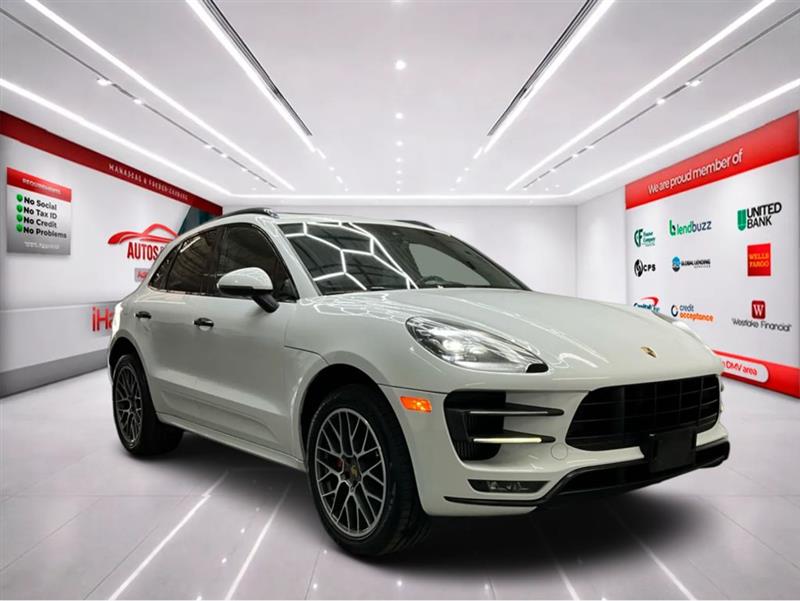 2017 PORSCHE MACAN TURBO