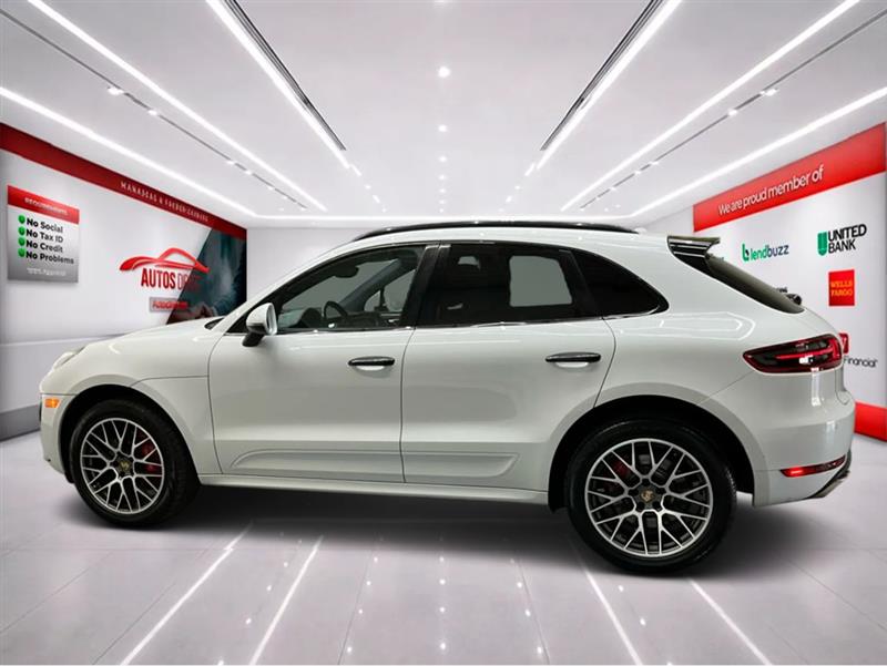 2017 PORSCHE MACAN TURBO