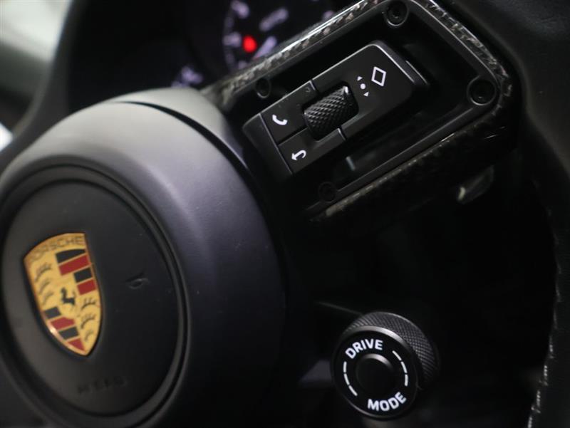 2023 PORSCHE MACAN GTS