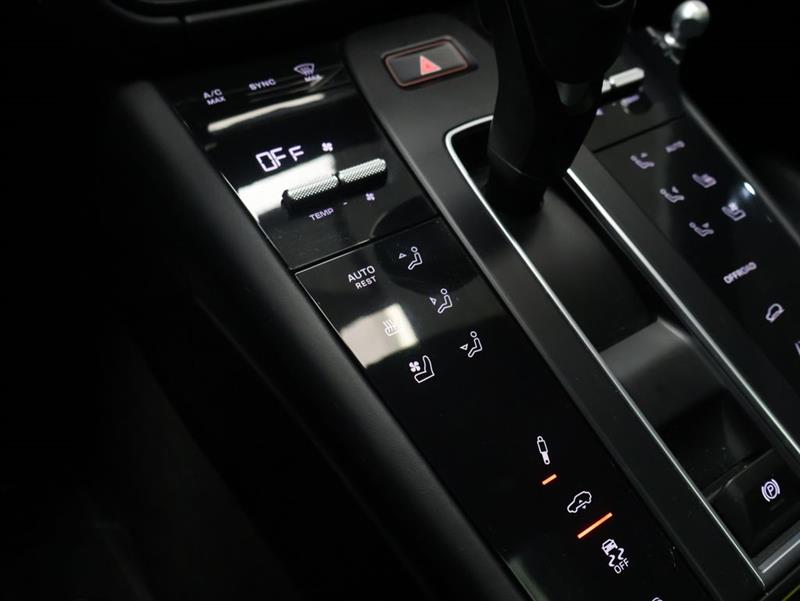 2023 PORSCHE MACAN GTS