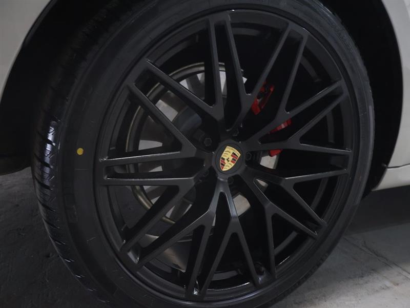 2023 PORSCHE MACAN GTS