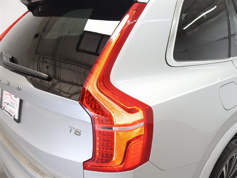 2020 VOLVO XC90 MOMENTUM