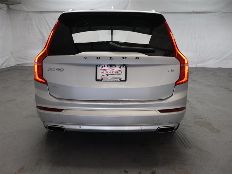 2020 VOLVO XC90 MOMENTUM