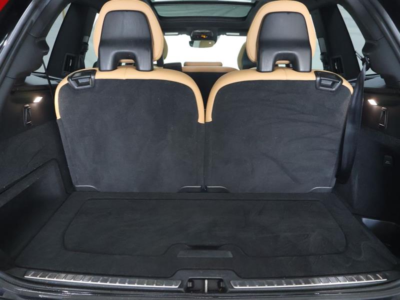2018 VOLVO XC90 MOMENTUM