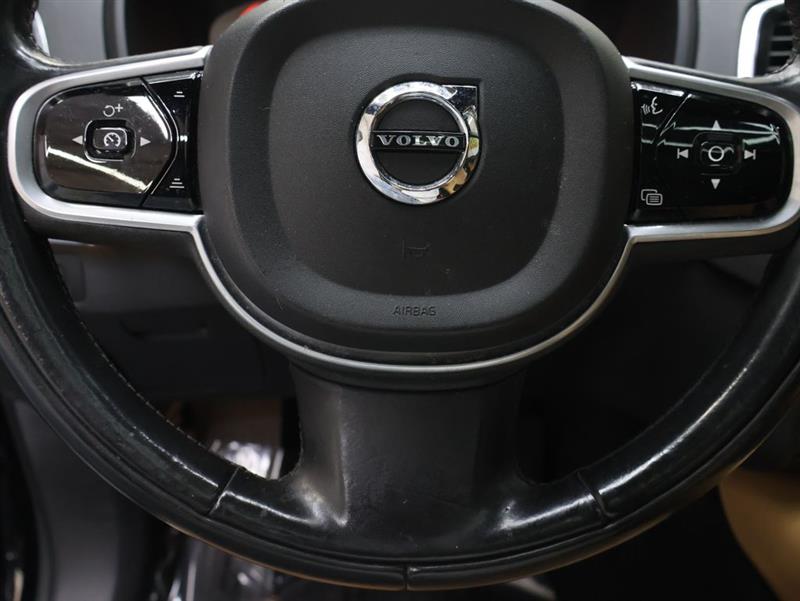 2018 VOLVO XC90 MOMENTUM