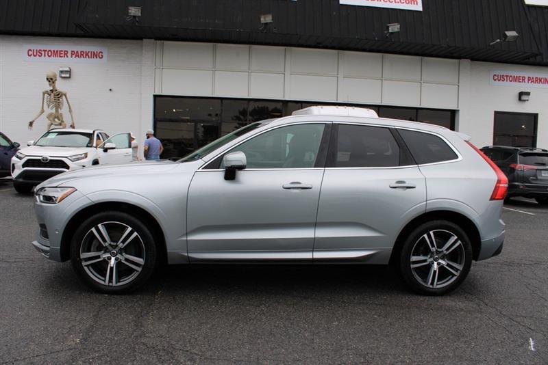 2018 VOLVO XC60 MOMENTUM