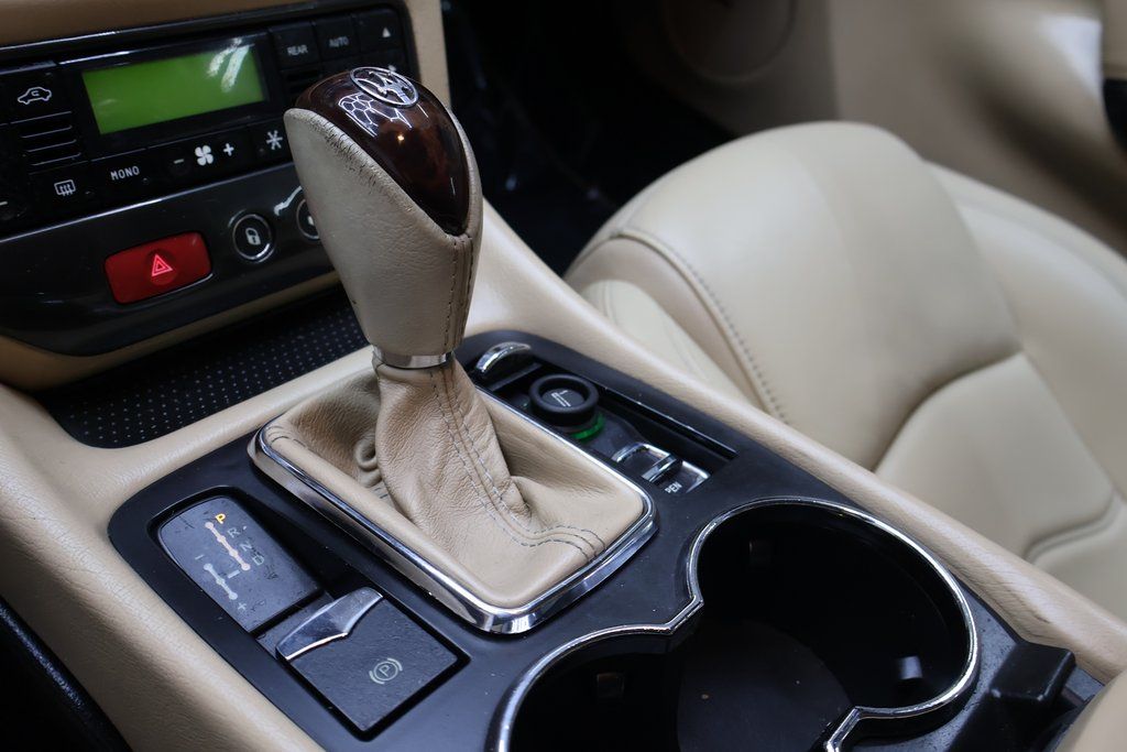 2015 Maserati GranTurismo Base - Photo 19
