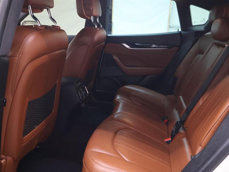 2018 MASERATI LEVANTE 
