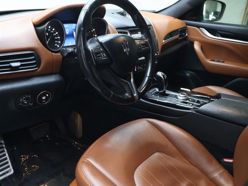 2018 MASERATI LEVANTE 
