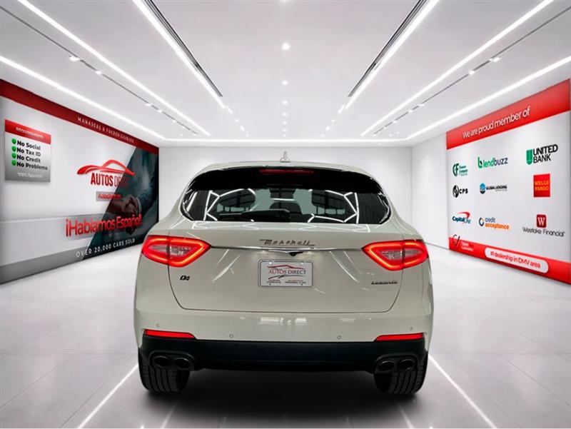 2018 MASERATI LEVANTE 