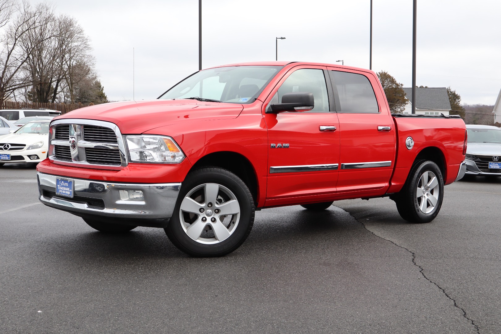 2009 Dodge Ram 1500 SLT 4x4 Crew Cab's photo