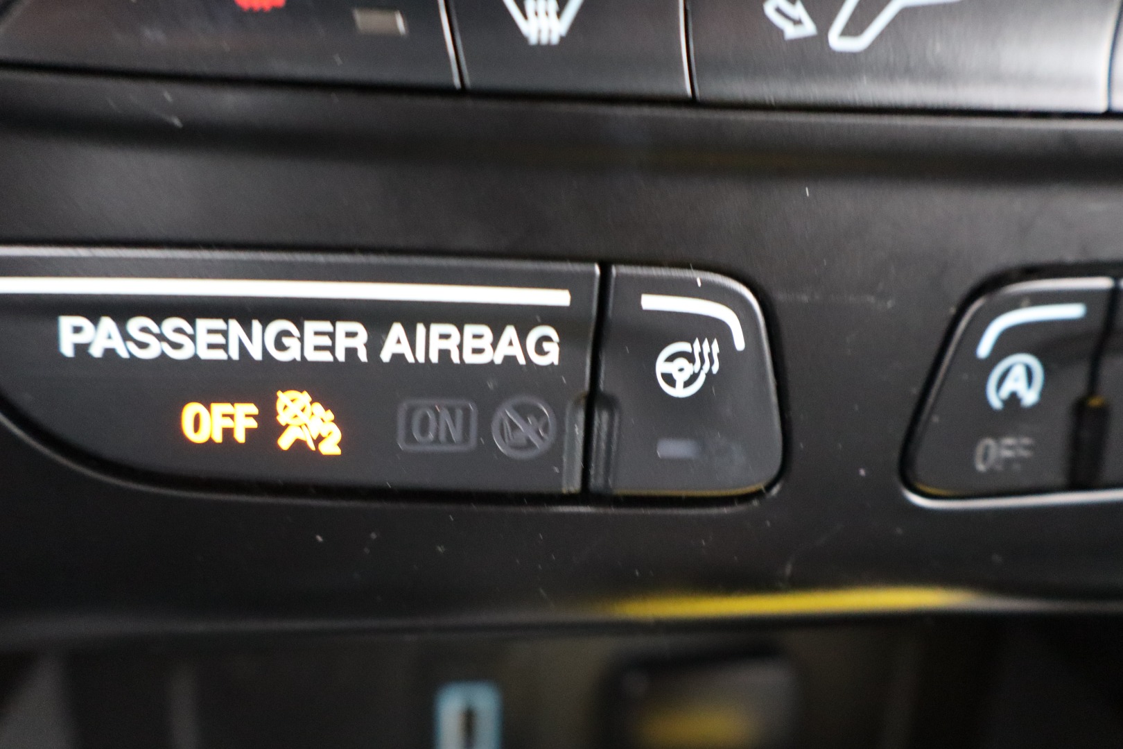 2019 Ford Escape Titanium - Photo 32