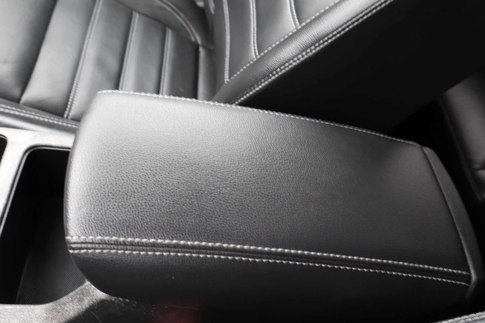 2019 Ford Escape Titanium - Photo 33
