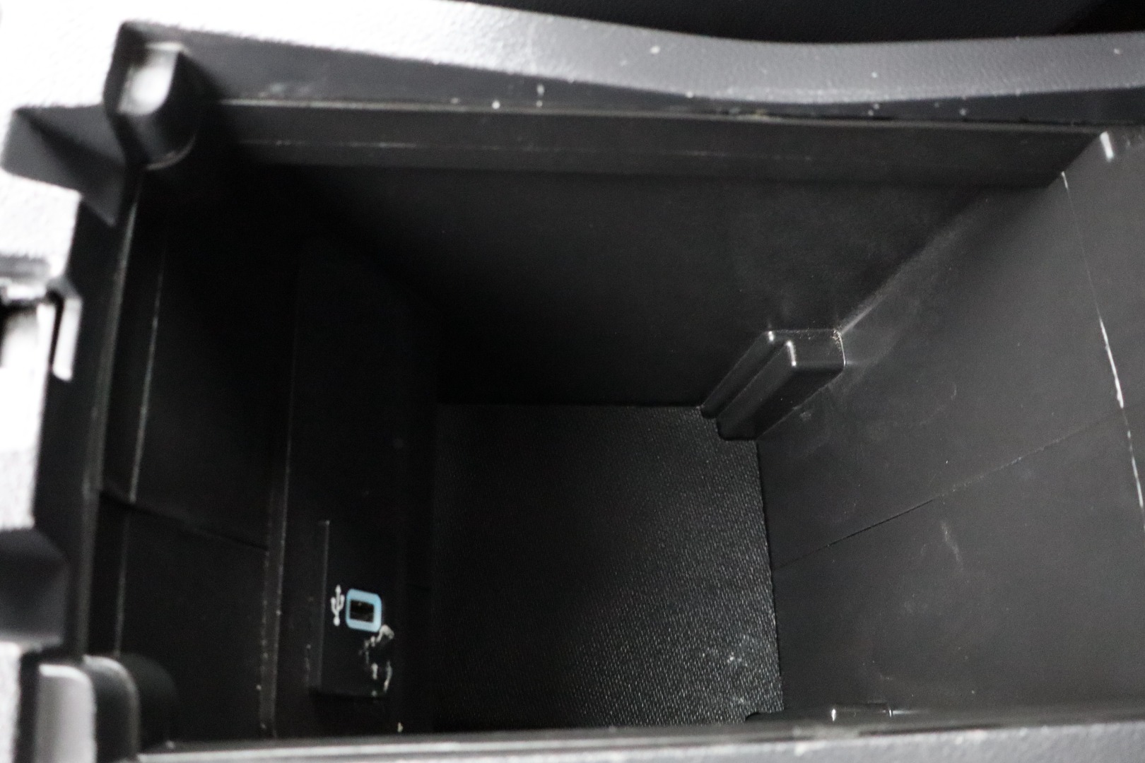 2019 Ford Escape Titanium - Photo 34