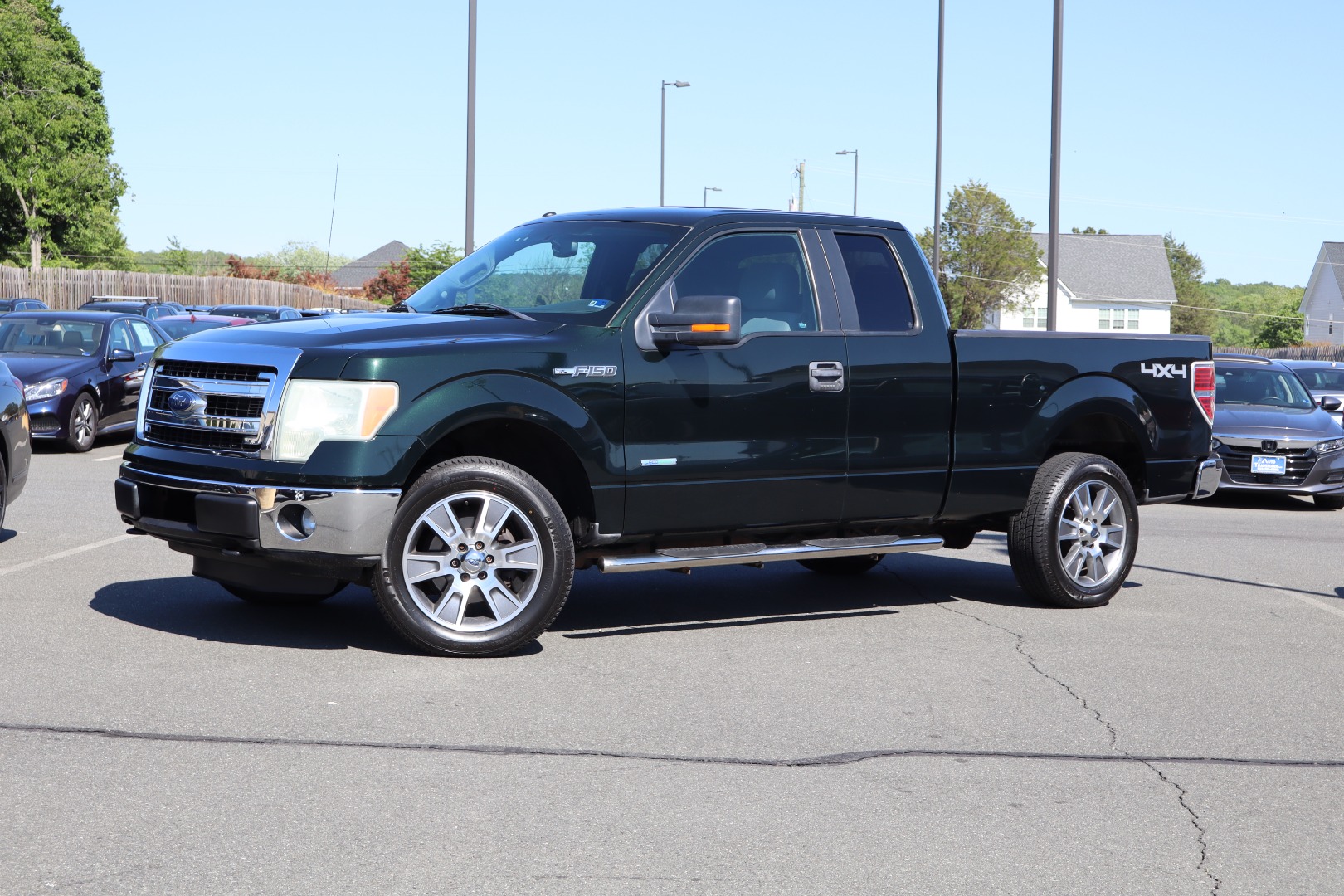 2013 Ford F-150 XLT 4x4 SuperCab 145-in's photo