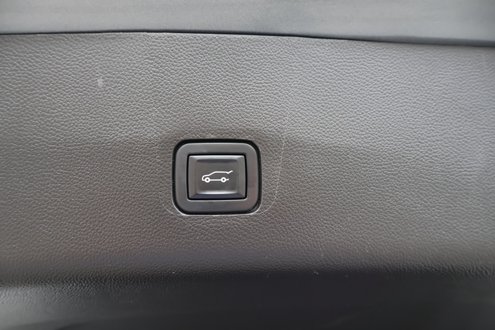 2020 Chevrolet Traverse 1LT - Photo 14