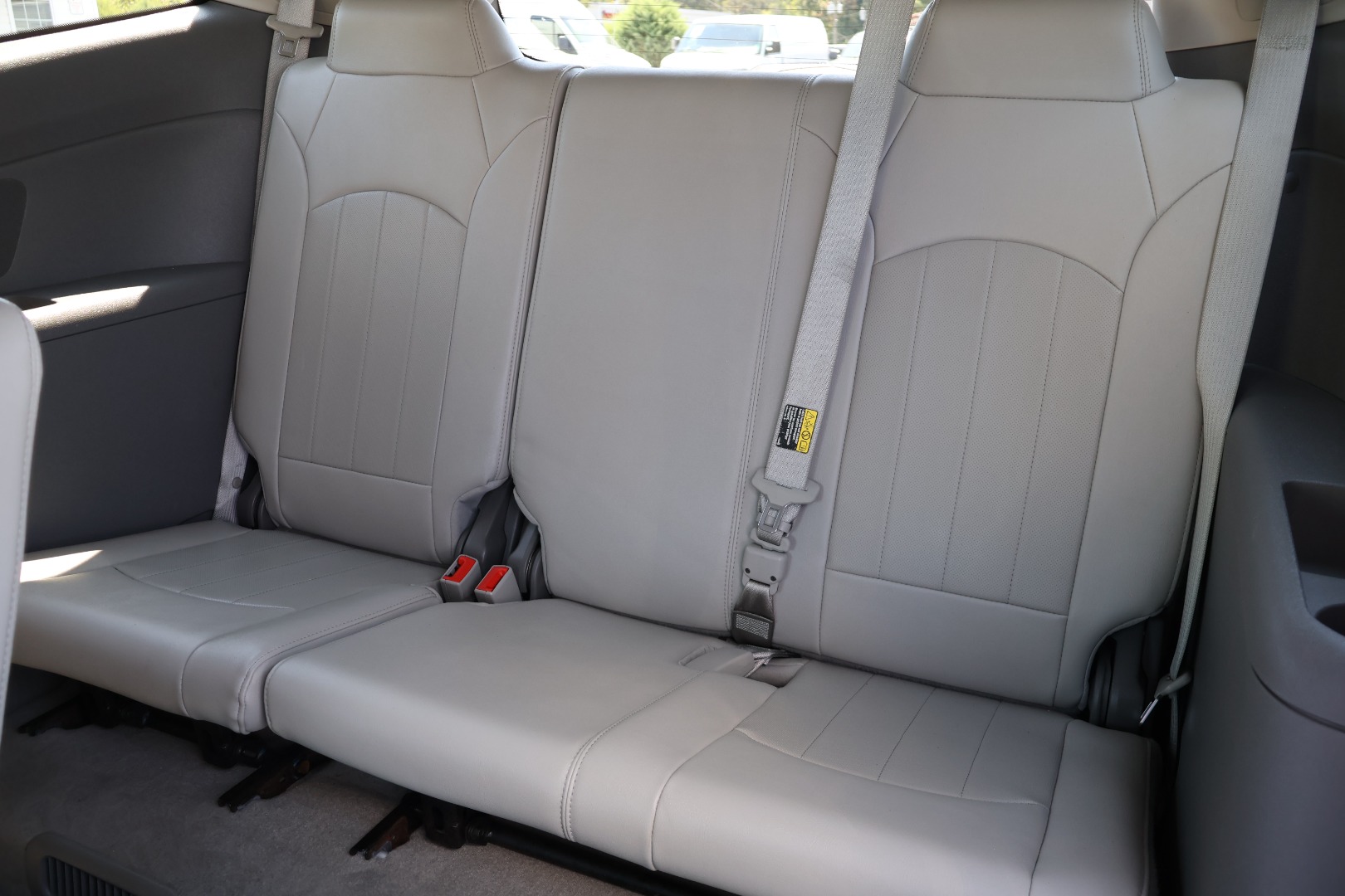 2016 Chevrolet Traverse LTZ - Photo 12