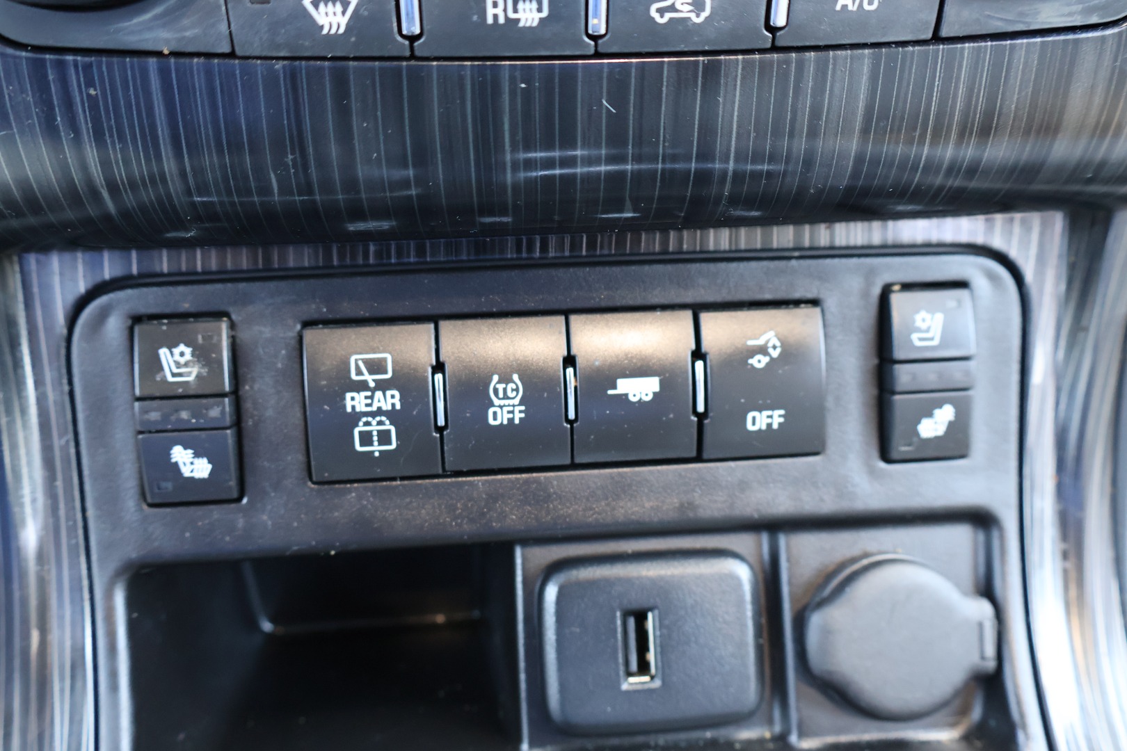2016 Chevrolet Traverse LTZ - Photo 25