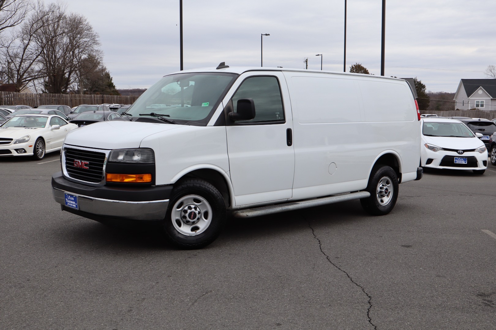 2019 GMC Savana 2500's photo
