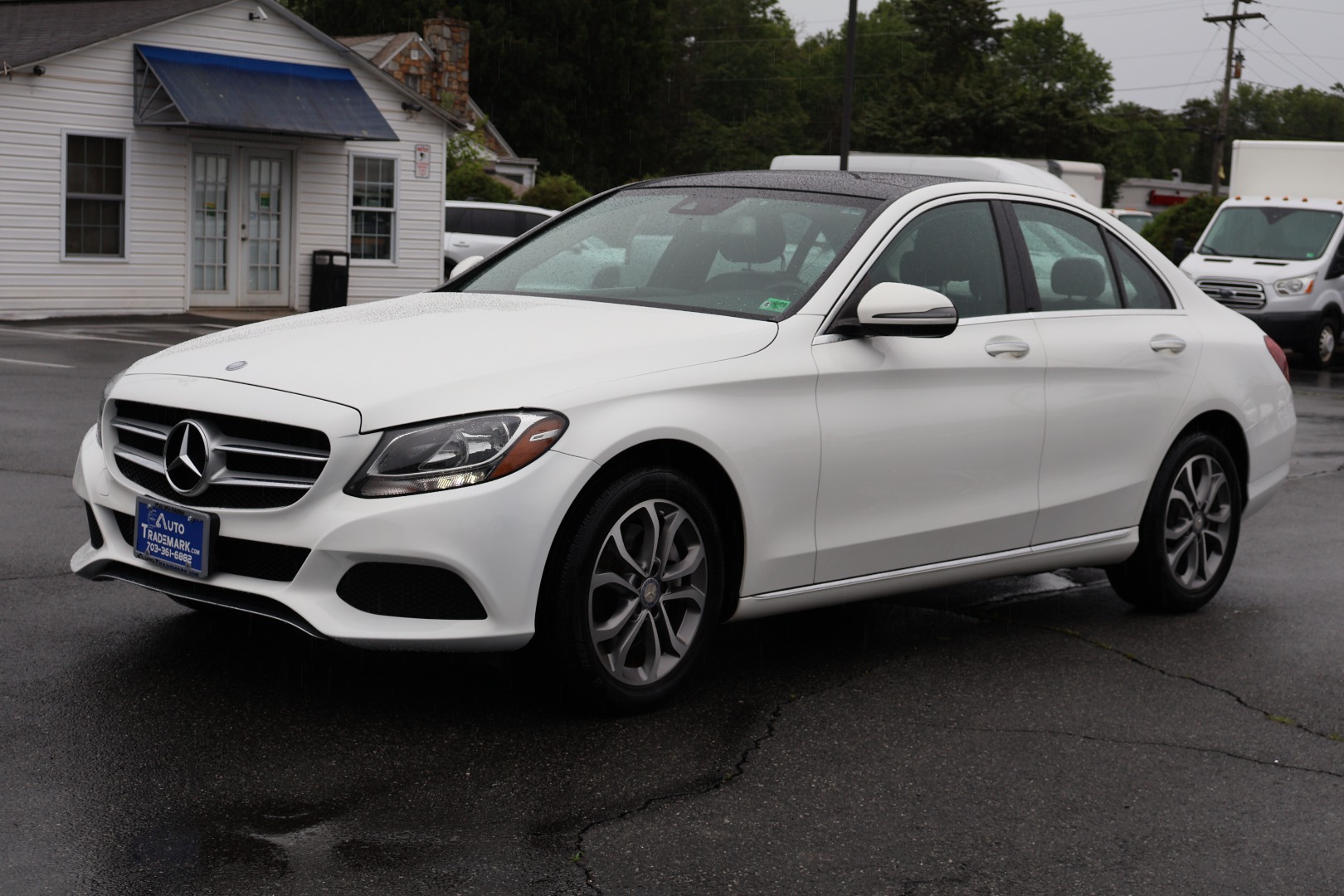 2017 Mercedes-Benz C-Class C300 - Photo 4