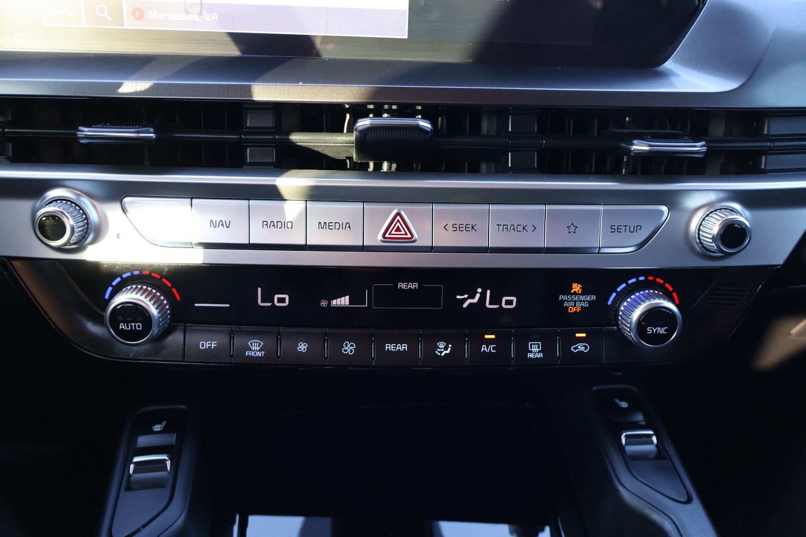 2023 Kia Telluride S - Photo 18
