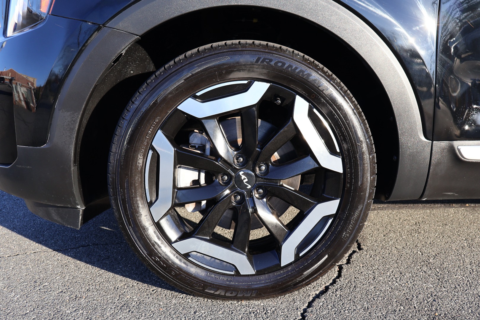 2023 Kia Telluride S - Photo 31