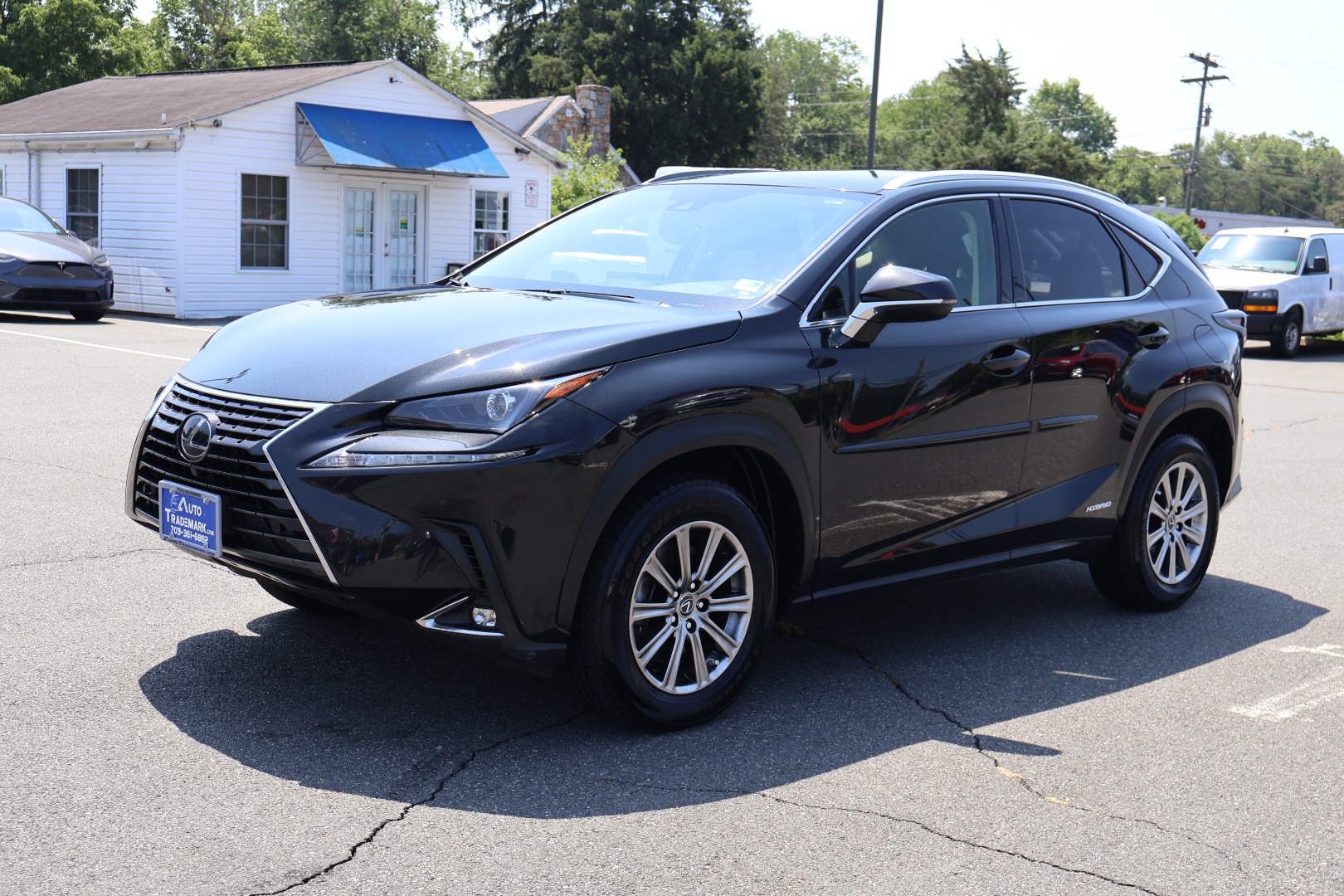 2020 Lexus NX Hybrid 300h - Photo 4