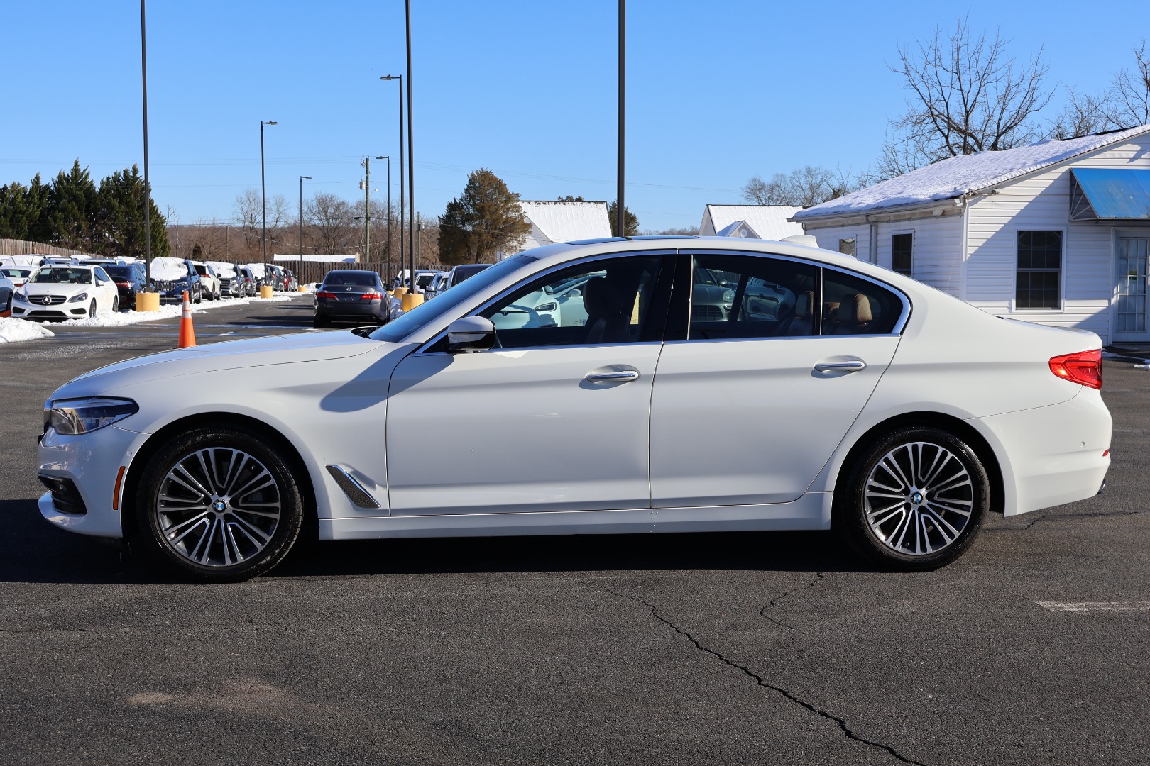 2017 BMW 5 Series 540i - Photo 4