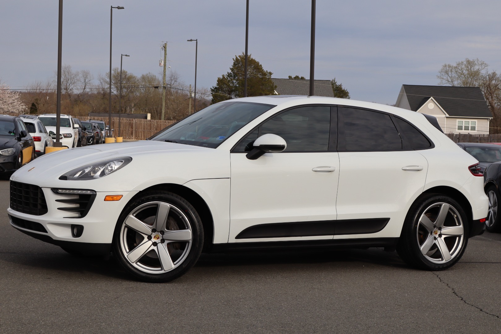 2018 Porsche Macan Sport Edition