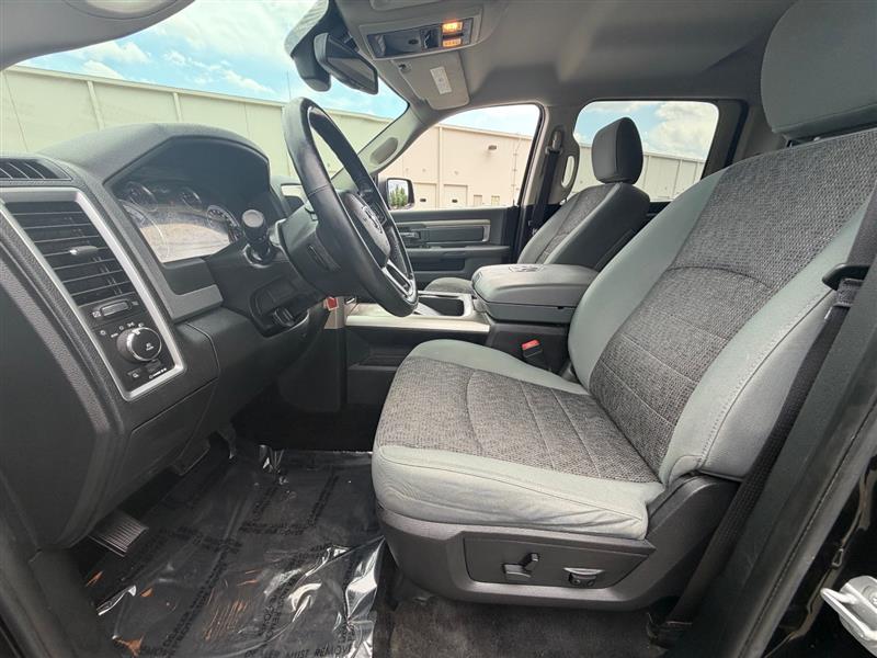 2015 RAM Ram 1500 Pickup Outdoorsman - Photo 13