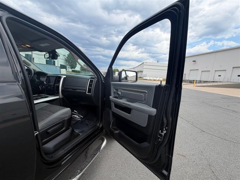 2015 RAM Ram 1500 Pickup Outdoorsman - Photo 20