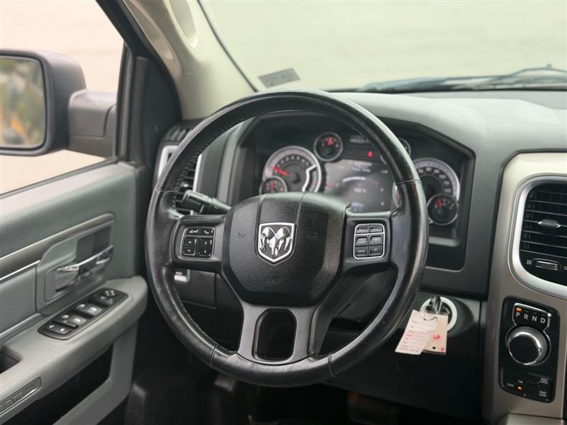 2015 RAM Ram 1500 Pickup Outdoorsman - Photo 28