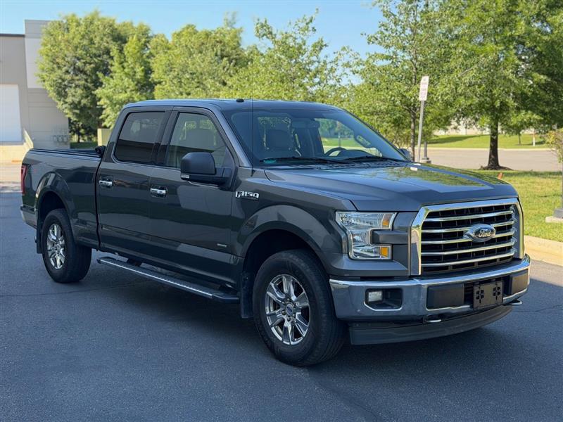 2017 Ford F-150 XLT 4x4 SuperCrew 5-1/2 Box's photo